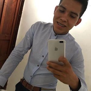 Meet your Posher, Manuel